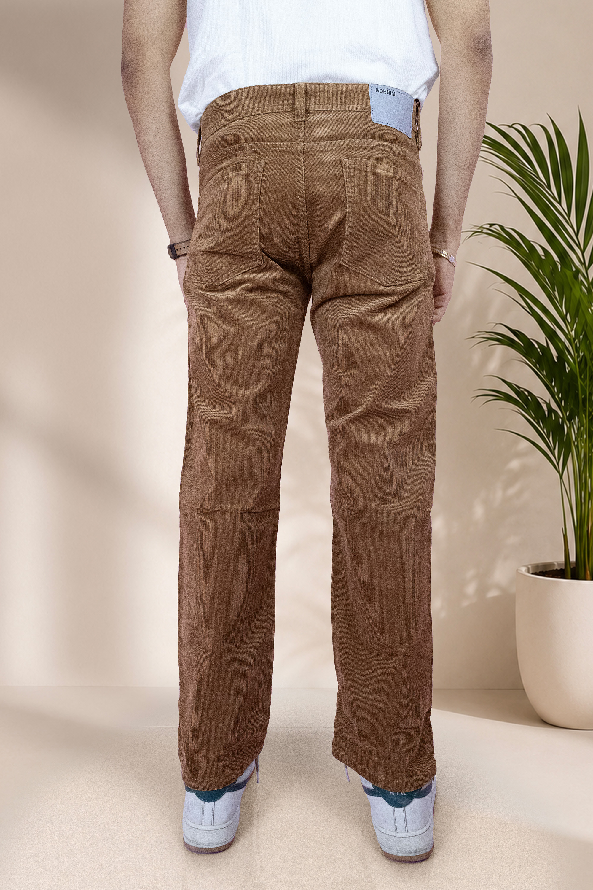 Brown_Pent_7.jpg