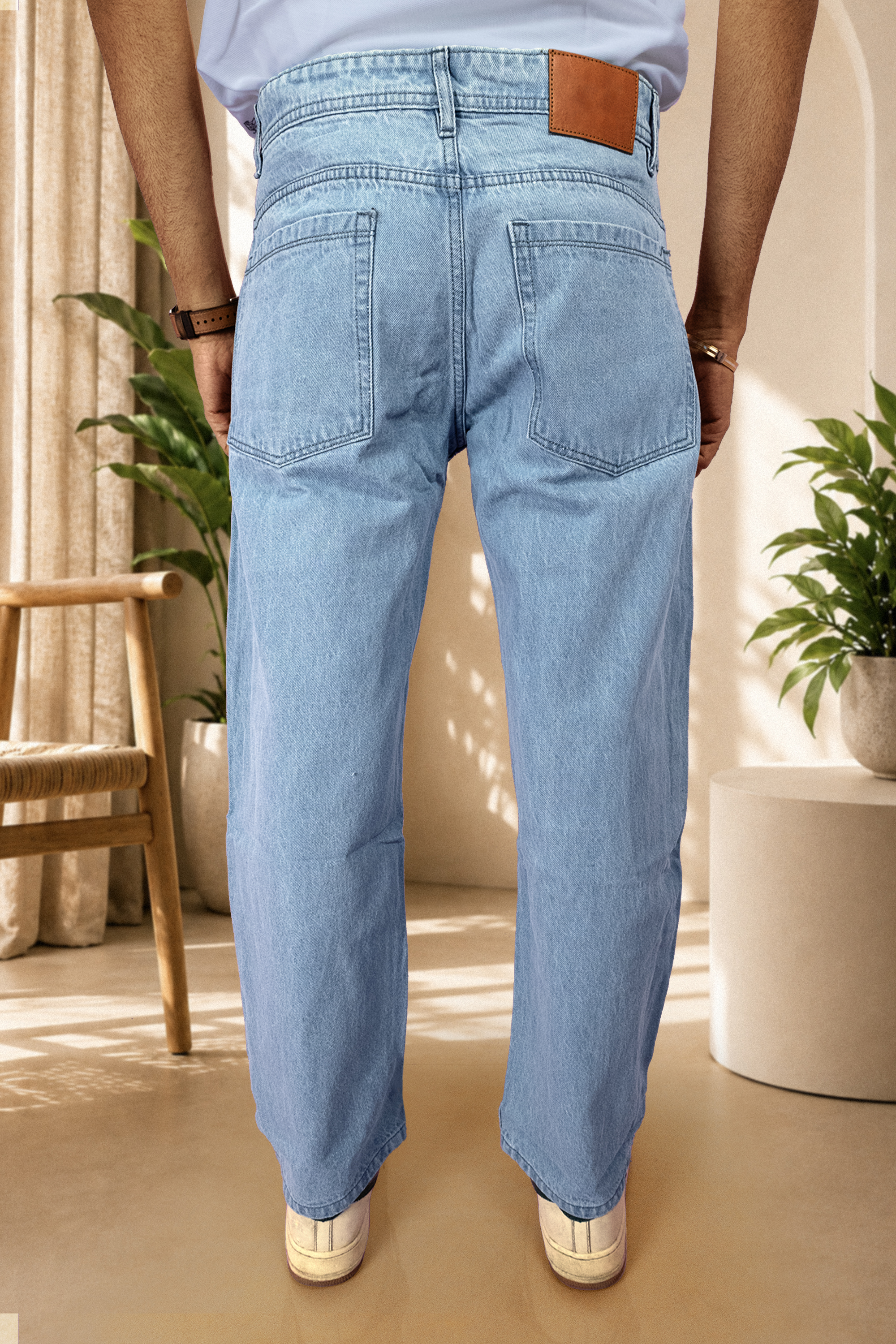 Light_Blue_Jeans_4.jpg